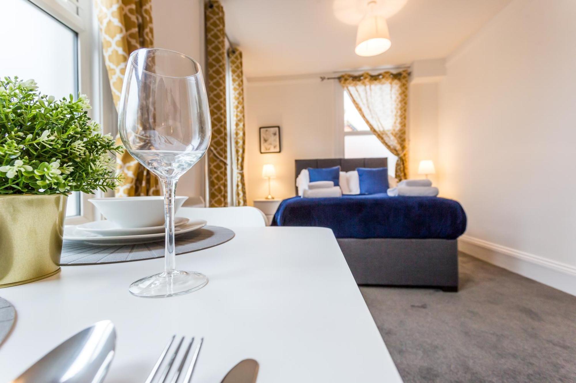 West Street Studio Apartments In Southend Bagian luar foto